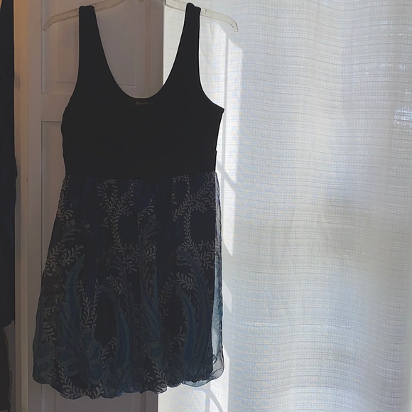 Staccato short dress - Picture 4 of 8